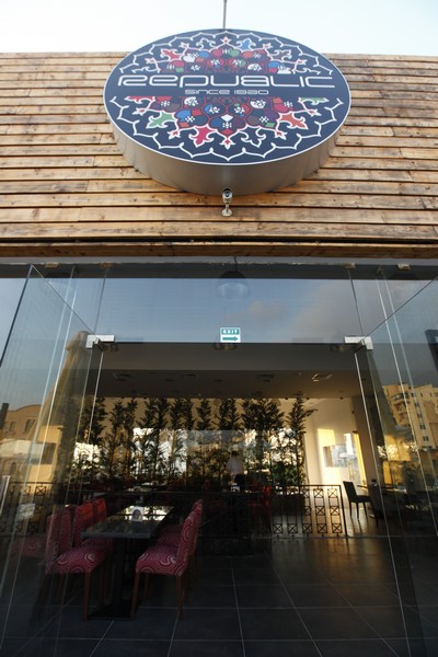 Opening of Republic in Jbeil